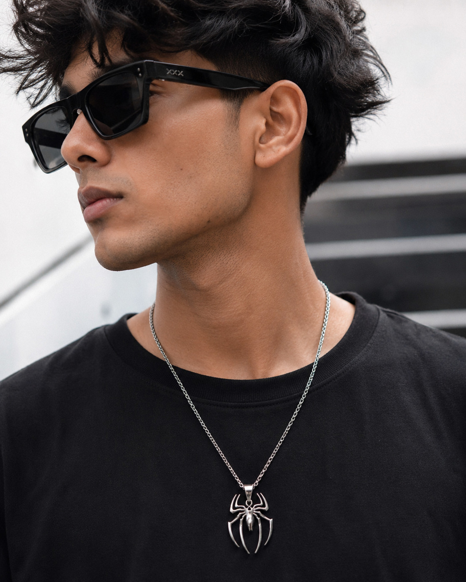na na spider design stainless steel pendant necklace for men original imahng7bzu5kuwz6